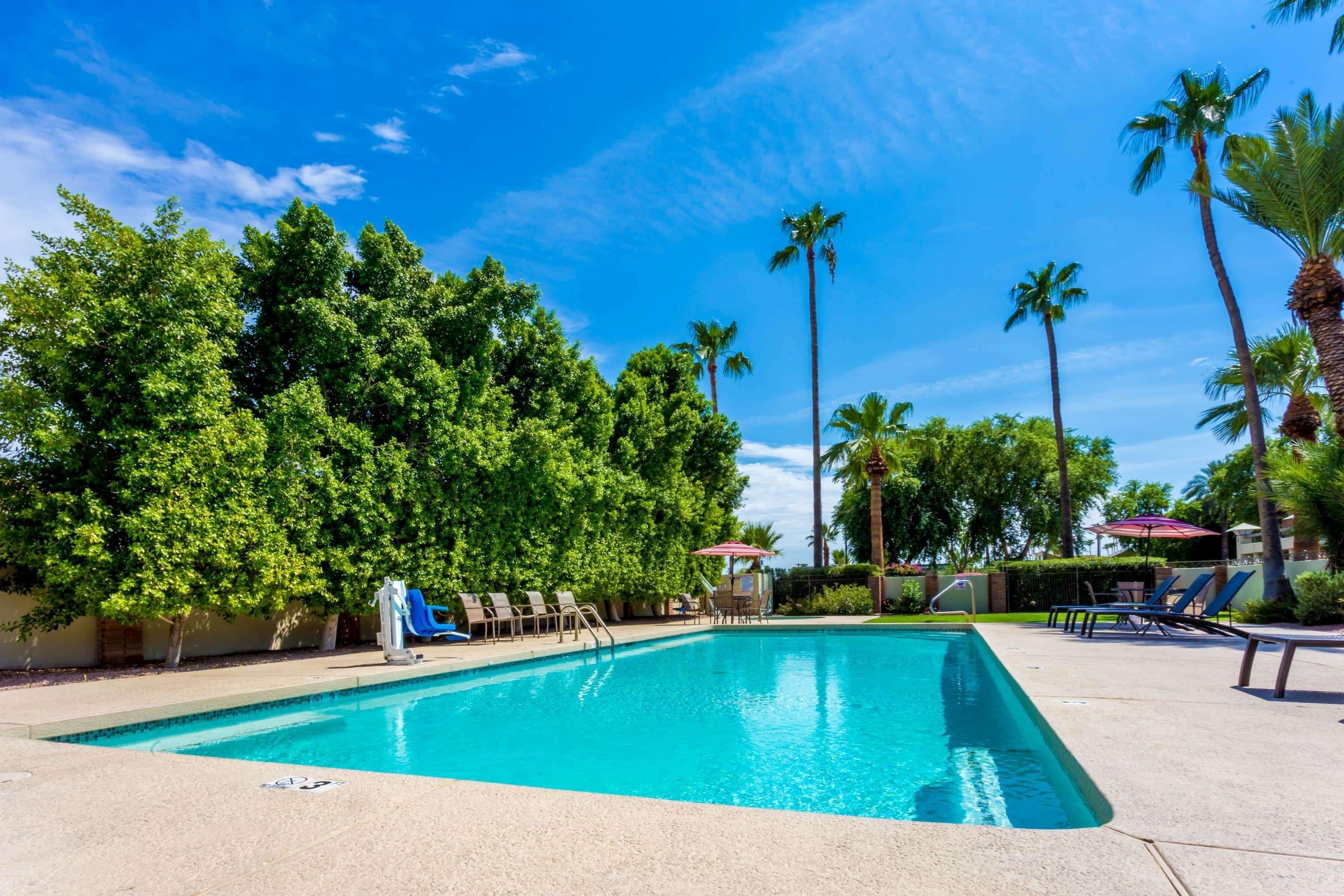 Howard Johnson By Wyndham Scottsdale Old Town Dış mekan fotoğraf